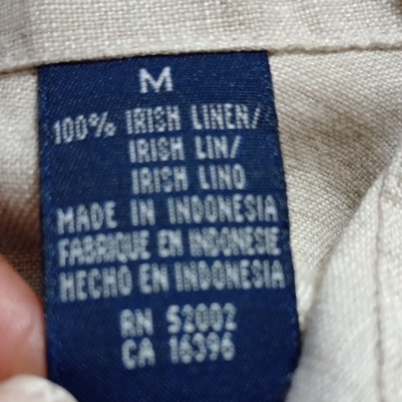 Liz Claiborne Cream Casual Button Down Shirt - Picture 2 of 3